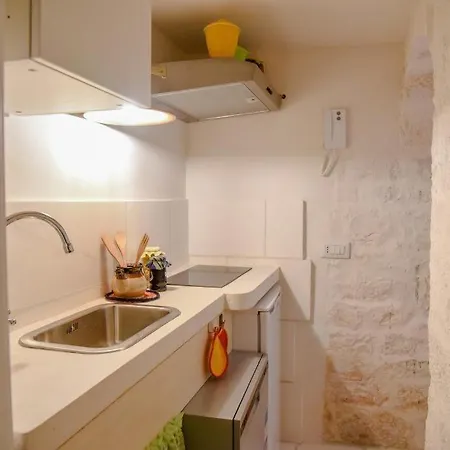 Trulli Almaviva Con Piscina A Sfioro Apartment Cisternino