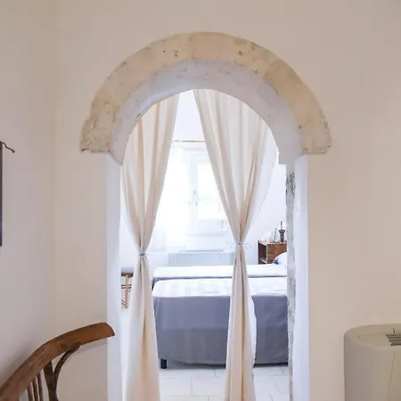 Trulli Almaviva Con Piscina A Sfioro Apartment Cisternino