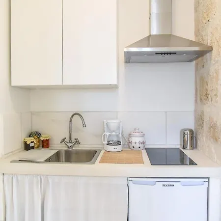Trulli Almaviva Con Piscina A Sfioro Apartment Cisternino
